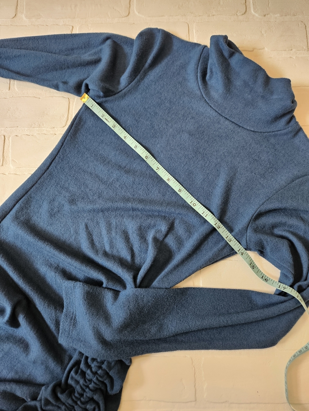 Mock Neck Ruched Dress - Picture 7 of 8